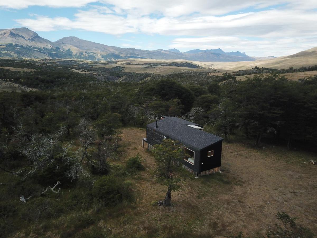 Cabana En Laguna Azul Patagonia Bagual Villa Torres del Paine National Park Esterno foto